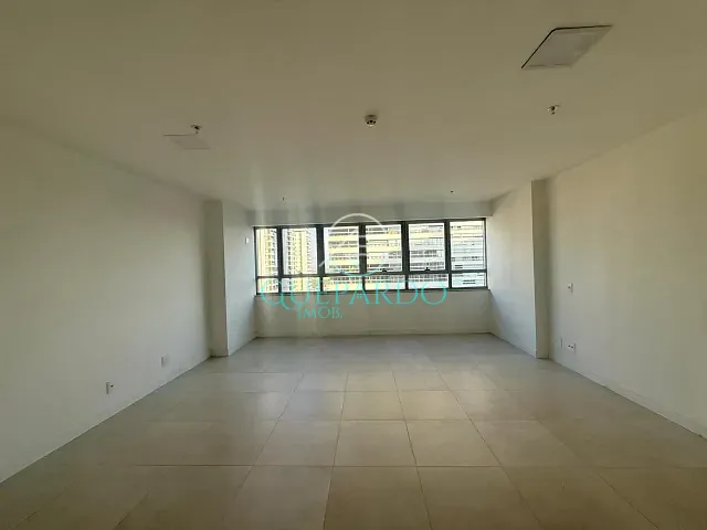Sala para alugar, no bairro Bela Suiça em Londrina