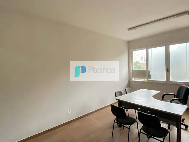 Sala para alugar, no bairro Centro em Rio de Janeiro