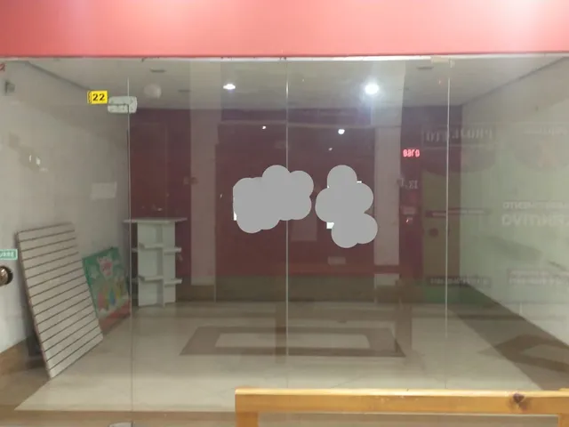 Sala com 20m², para alugar, no bairro Centro em Pindamonhangaba