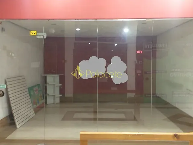 Sala com 20m², para alugar, no bairro Centro em Pindamonhangaba