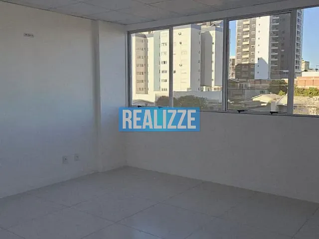 Sala com 48m², à venda, no bairro centro em Passo Fundo