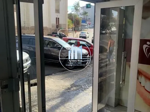 Sala com 15m², à venda, no bairro Centro em Pouso Alegre