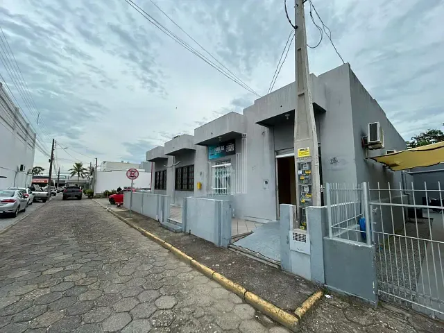 Kitnet 1 quarto e 1 banheiro, para alugar, no bairro Centro em Tijucas