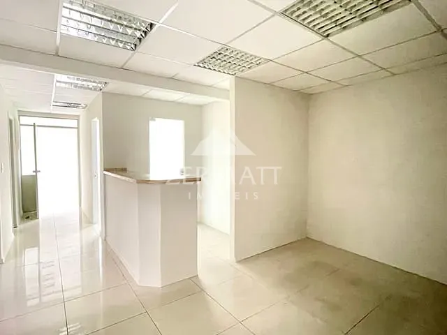 Sala para alugar, no bairro Victor Konder em Blumenau