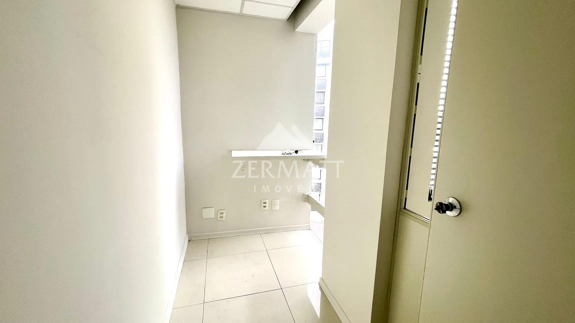 Sala para locação, Victor Konder, Blumenau, SC — foto 7