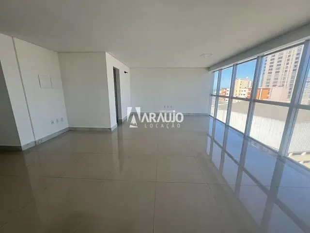Sala com 77m², para alugar, no bairro Centro em Itajaí
