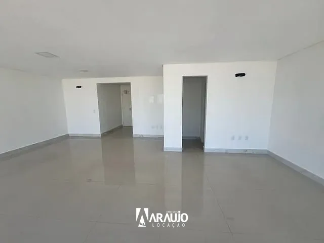Sala com 77m², para alugar, no bairro Centro em Itajaí