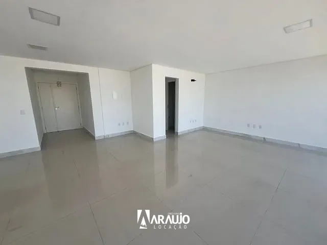 Sala com 77m², para alugar, no bairro Centro em Itajaí