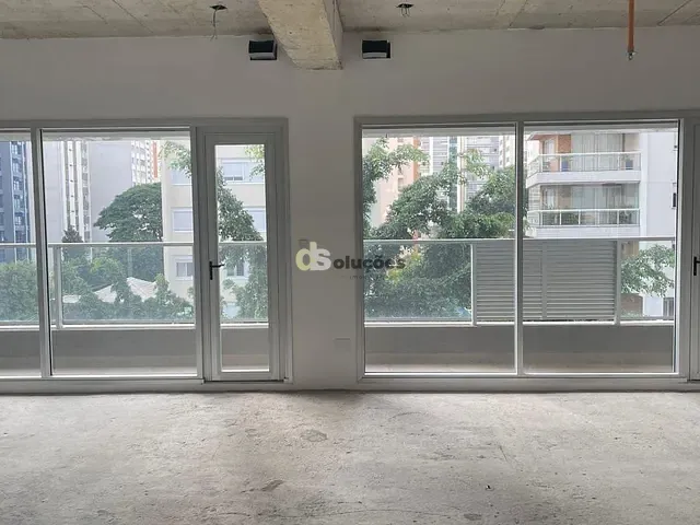 Sala para alugar, no bairro Cerqueira César em São Paulo