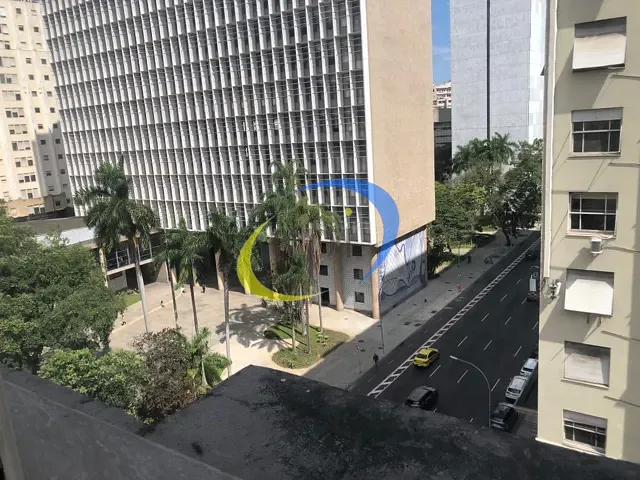 Sala com 40m², à venda, no bairro Catete em Rua Artur Bernardes