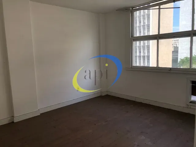 Sala com 40m², à venda, no bairro Catete em Rua Artur Bernardes