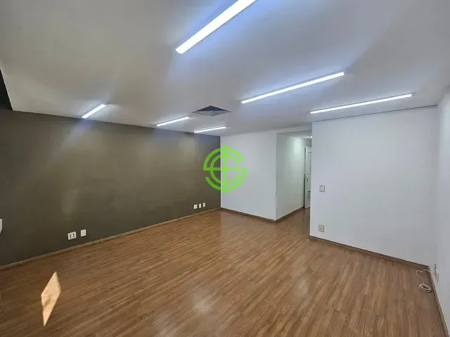 Sala com 40m², para alugar, no bairro Jacarepaguá em Rio de Janeiro