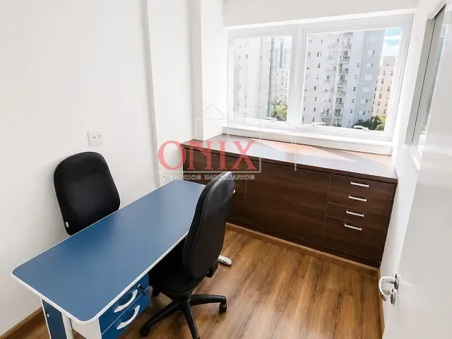 Sala com 37m², para alugar, no bairro Jardim Armênia em Mogi das Cruzes