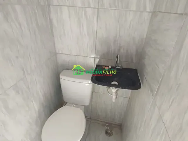 Sala com 20m², para alugar, no bairro Parque Piauí em Teresina