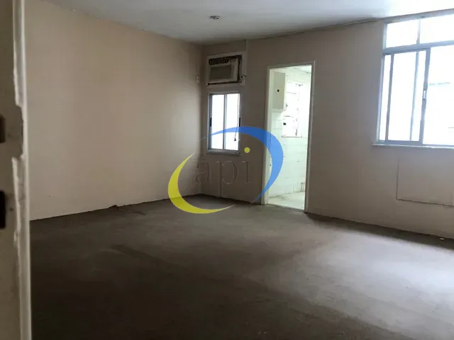Andar corporativo com 59m², à venda, no bairro Centro em Rio de Janeiro