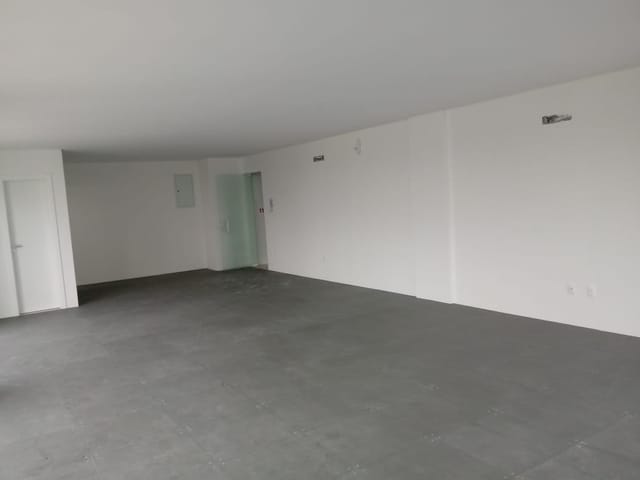 Sala com 115m², à venda, no bairro Ariribá em Balneário Camboriú