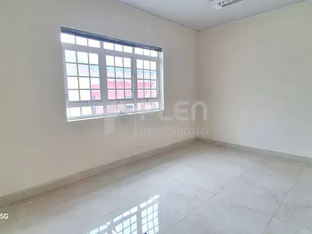 Sala para alugar, no bairro Parque Mandaqui em São Paulo
