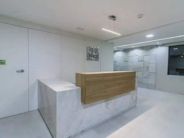 Sala à venda, no bairro Praia de Belas em Porto Alegre