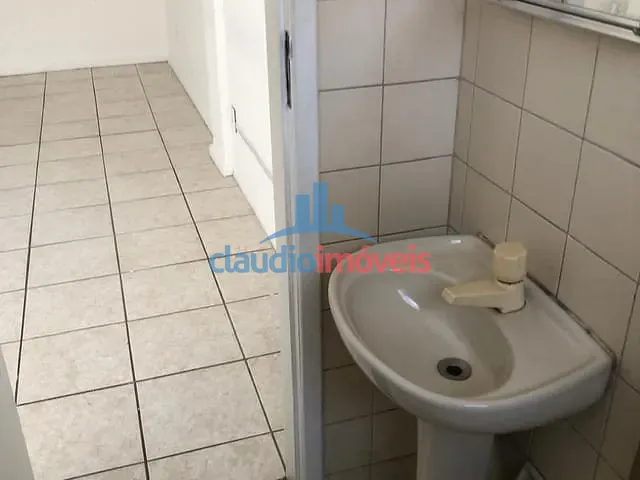 Sala à venda, no bairro Jardim Paraíba em Volta Redonda
