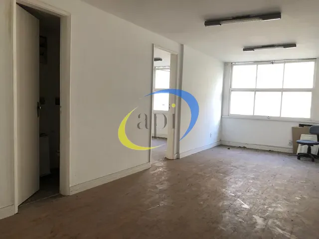 Sala com 40m², à venda ou para alugar, no bairro Centro em Rio de Janeiro