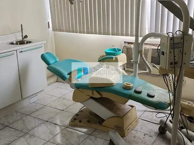 Sala com 27m², para alugar, no bairro Copacabana em Rio de Janeiro
