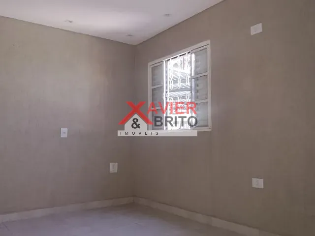 Sala com 25m², para alugar, no bairro Vila Dalila em São Paulo