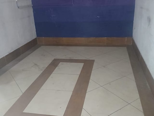 Sala com 11m², para alugar, no bairro Centro em Pindamonhangaba