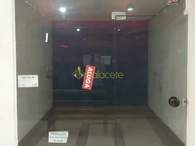 Sala com 11m², para alugar, no bairro Centro em Pindamonhangaba