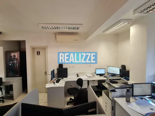 Sala com 151m², à venda, no bairro Centro em Marau