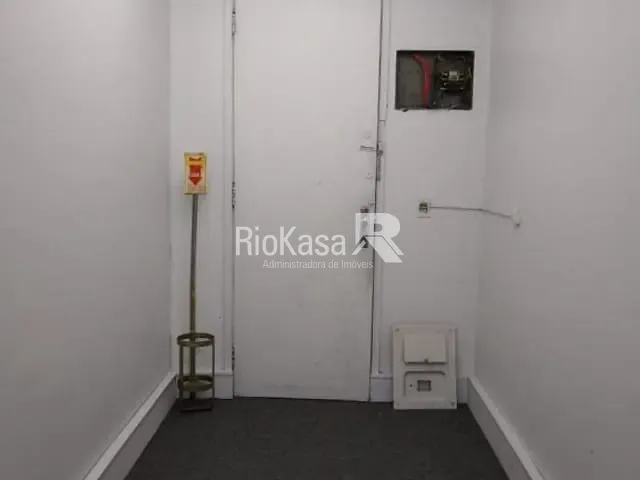 Sala para alugar, no bairro Centro em Rio de Janeiro