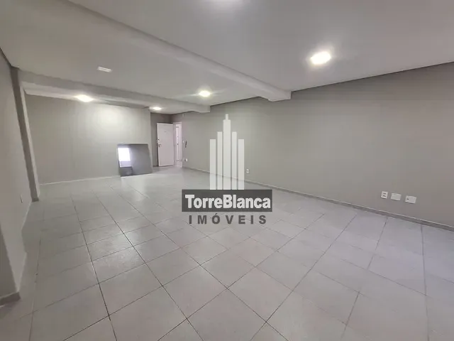 Sala com 73m², para alugar, no bairro Centro em Ponta Grossa