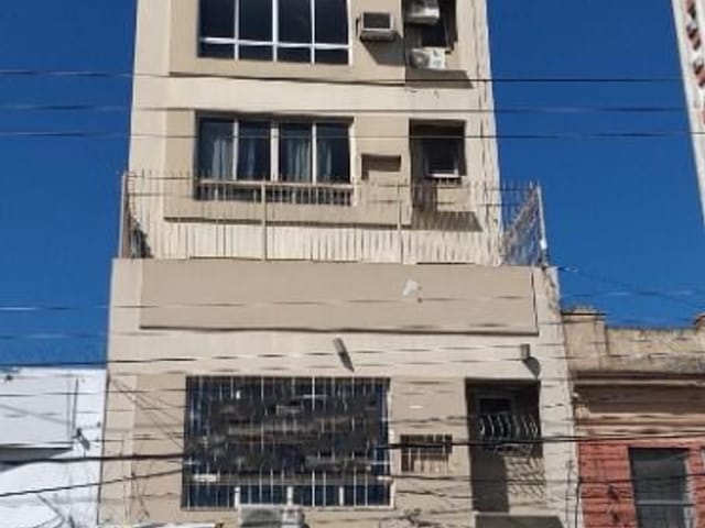 Sala à venda, no bairro Centro em Pelotas