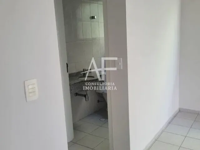 Sala com 45m², para alugar, no bairro Bosque dos Eucaliptos em São José dos Campos