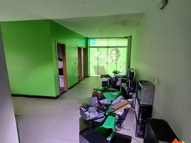 Sala para alugar, no bairro Batista Campos em Belém