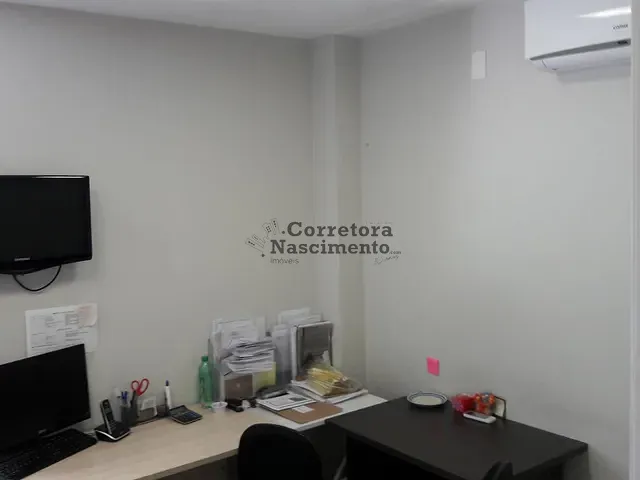Sala com 84m², à venda, no bairro Jardim Oswaldo Cruz em São José dos Campos