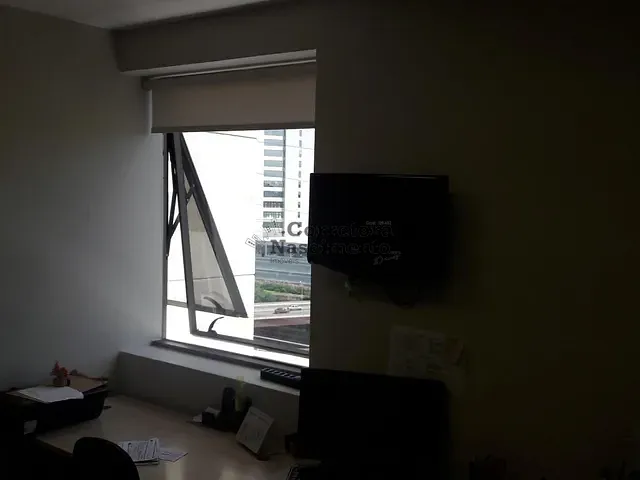 Sala com 84m², à venda, no bairro Jardim Oswaldo Cruz em São José dos Campos