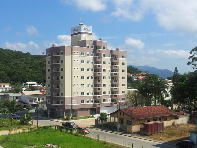 Sala à venda, no bairro Tabuleiro em Camboriú