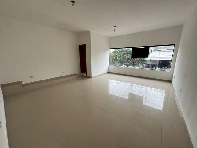 Sala para alugar, no bairro Ipês (Polvilho) em Cajamar