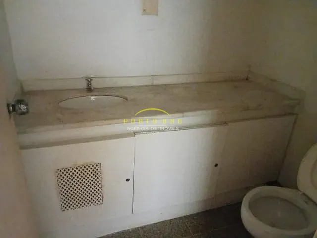 Sala à venda, no bairro Comércio em Salvador