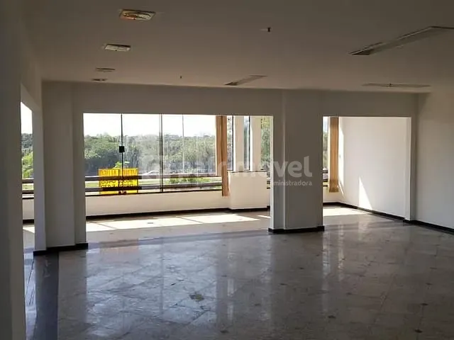 Sala com 130m², à venda, no bairro Barra da Tijuca em Rio de Janeiro