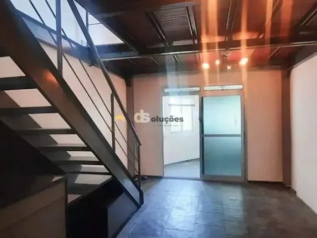 Sala à venda, no bairro Vila Romana em São Paulo