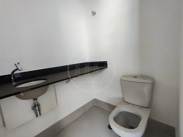 Sala com 38m², à venda, no bairro Granja Julieta em São Paulo