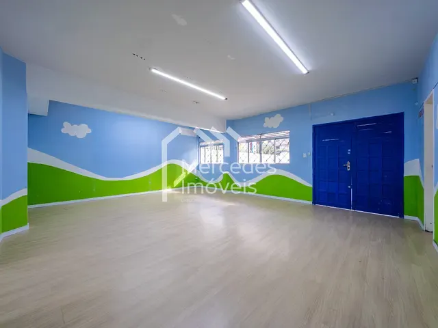 Casa com 480m², para alugar, no bairro Centro em Itajaí