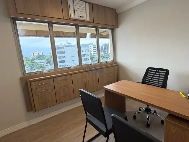 Sala à venda ou para alugar, no bairro Jardim São Dimas em São José dos Campos