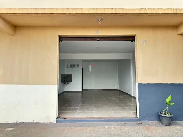 Sala com 439m², à venda, no bairro Indústrias Leves em Londrina
