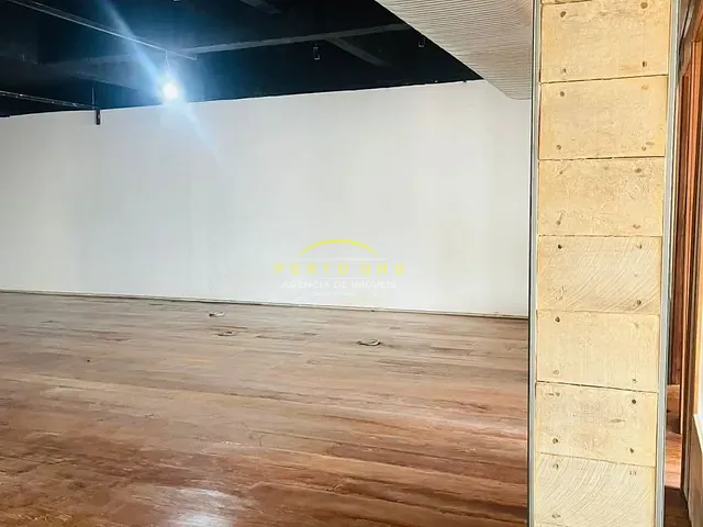 Sala à venda, no bairro Vitória em Salvador