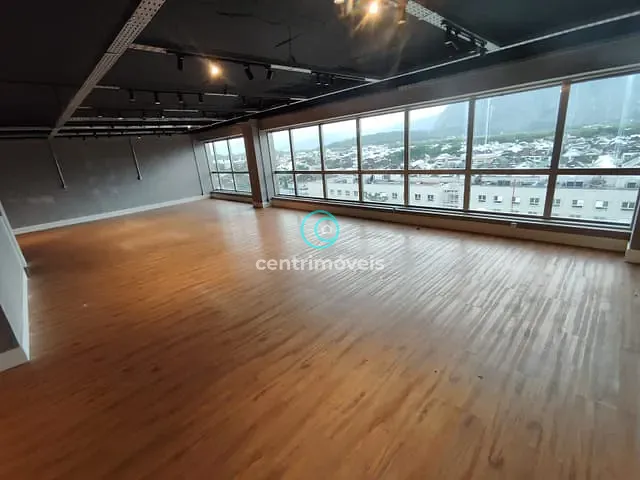 Sala com 108m², à venda, no bairro Recreio dos Bandeirantes em Rio de Janeiro