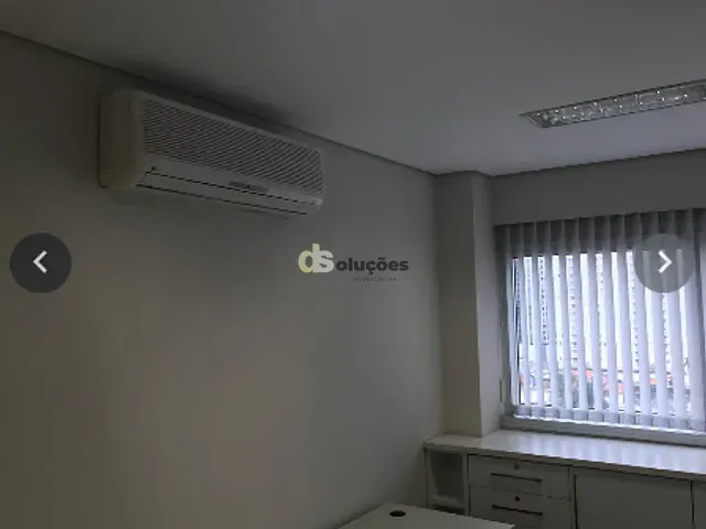 Sala à venda, no bairro Vila Leopoldina em São Paulo