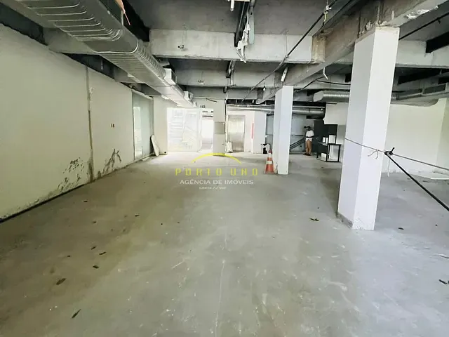 Sala à venda, no bairro Vitória em Salvador