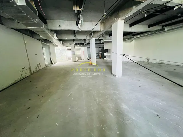 Sala à venda, no bairro Vitória em Salvador